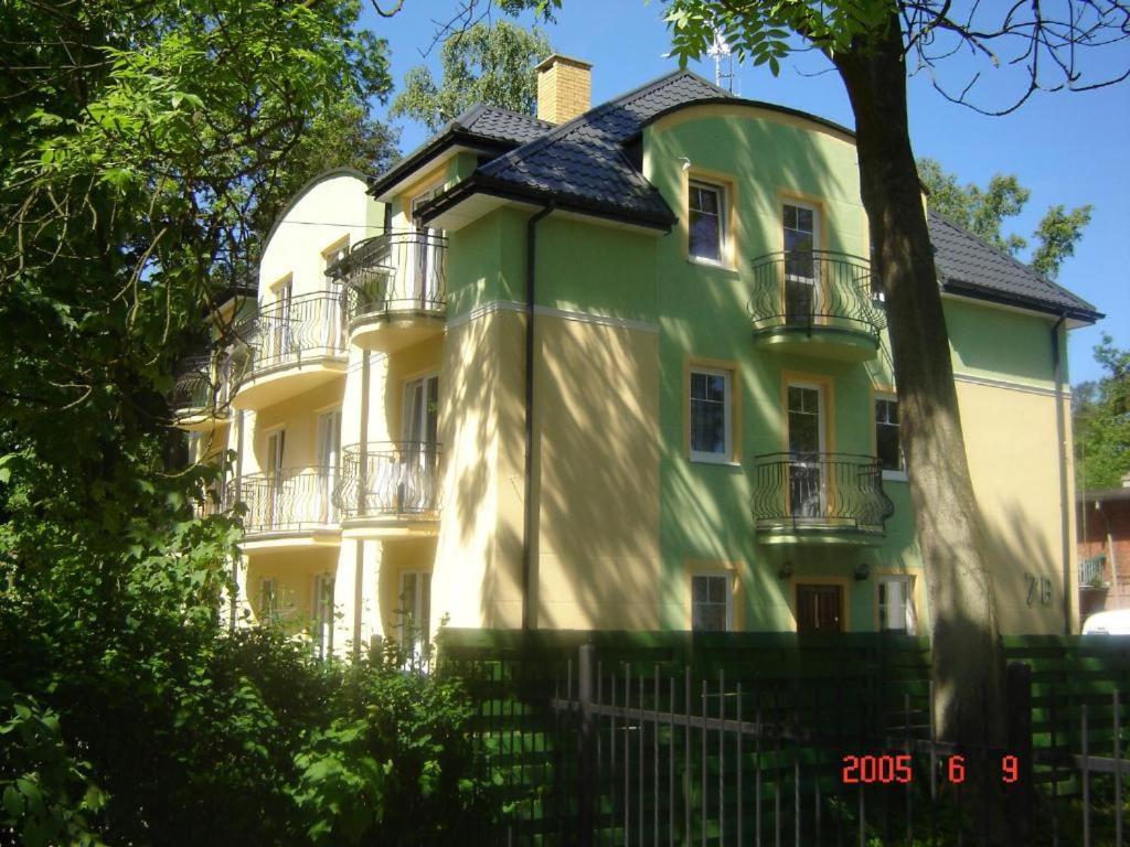 Ambasador Villa Mielno  Buitenkant foto